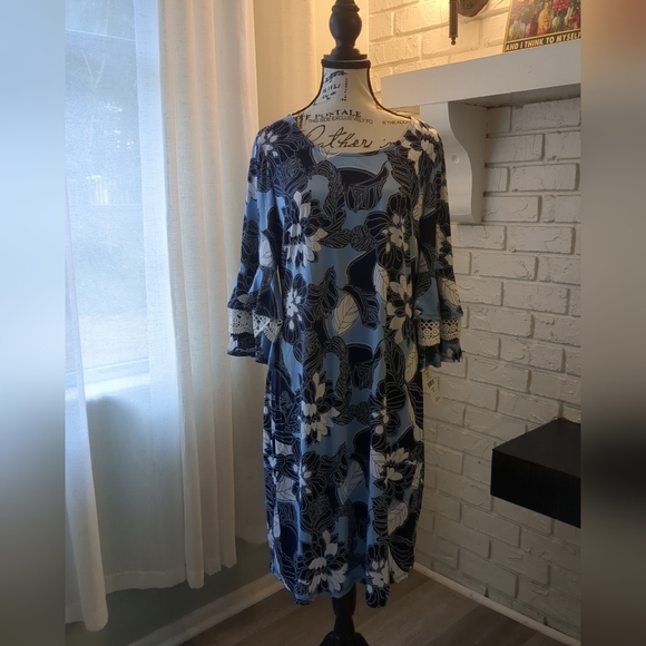 Glamour Dresses & Skirts - Glamour Dress Size 14